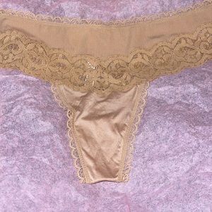 NWT VS BODY BY VICTORIA THONG